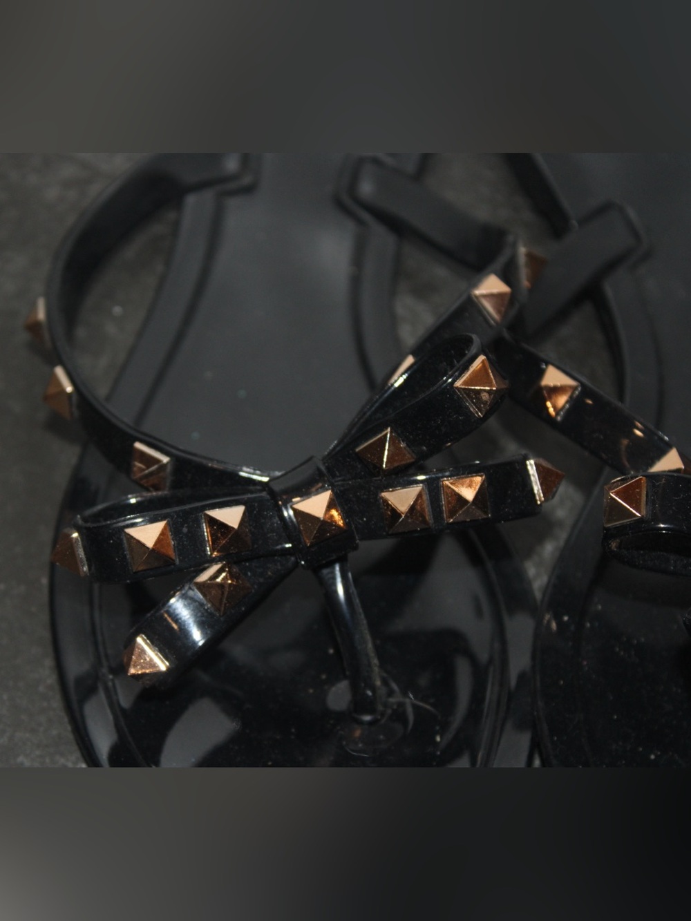 Black Studded Bow Jelly Flip Flop Thong Sandals Studs - Size 39 US 7-8.5 - Picture 5 of 7